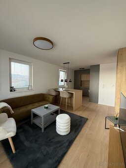Moderný 2 izb. byt Na Rendezi, BA III s parkovaním v cene - 7