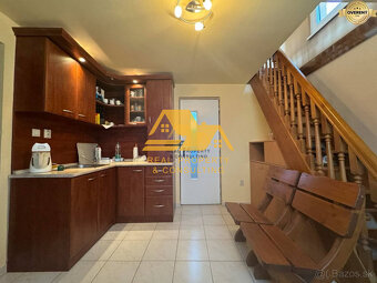 Exkluzívne Predám chatu na celoročné bývanie v Nových Zámko - 7