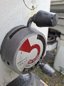 Fréza na kov s elektrickým ovladanim - 7