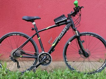 Cross bicykel GIANT - 7