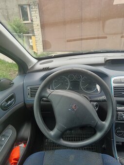 Predám Peugeot 307 - 7