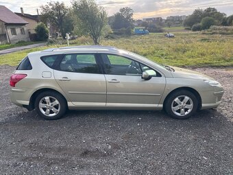 Peugeot 407 SW - malo KM - super výbava - 7