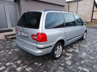 VOLKSWAGEN SHARAN 1.9TDI 85KW AUTOMAT 7 MIEST - 7
