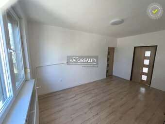 HALO reality - Predaj, trojizbový byt Selice, s garážou - 7