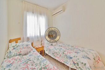 Dom 3+kk s terasou a bazénom Orihuela Costa-La Zenia, Španie - 7