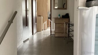 VÝHODNÁ CENA 4-izbový tehlový RD s krásnym pozemkom - 7