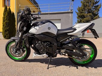 2009 FZ1-NA YAMAHA ABS CARBON LEO VINCE naj. 25000 nová STK - 7