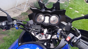 Suzuki DL650 Vstrom - 7