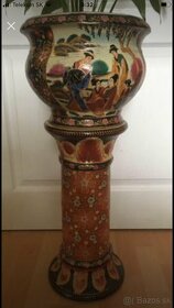 Čínská vaza a stlp s kvetinačom - 7