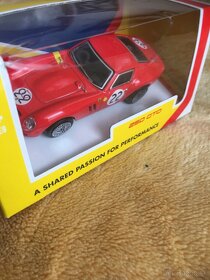 Shell Ferrari 250 GTO v krabičke - 7