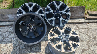 5x110 R17 --- FIAT 500X - 7