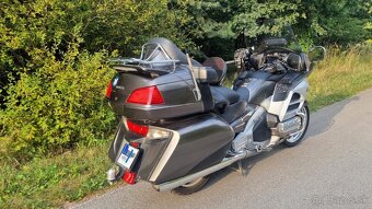 Honda GL 1800 - 7