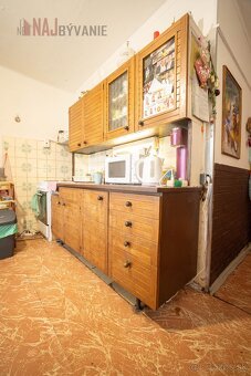 2 IZBOVÝ BYT, PÔVODNÝ STAV, 2X LOGGIA (POLÍK) - 7