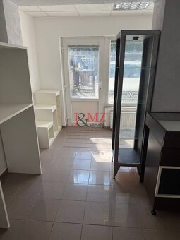 Obchodný priestor, kancelária Sarartovská ul. - 7