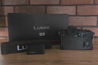 Panasonic Lumix S5 telo - 7