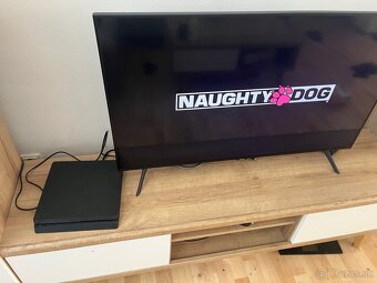 Playstation 4 Slim s ovládačom +Hra - 7