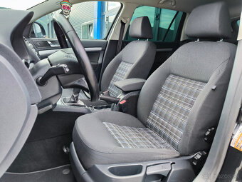 Škoda Octavia Combi II 2.0TDI 103KW STYLE 2012 - 7
