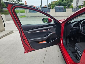 Mazda 3 2.0 Skyactiv G150 Plus 110kW, - 7