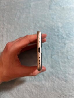 iPhone SE 2022 64GB White - 7