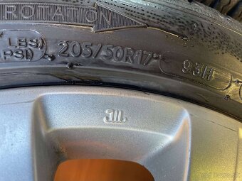 Skoda ORIGINAL ALU Flash R17 5x112 6jx17 ET 45 - 7