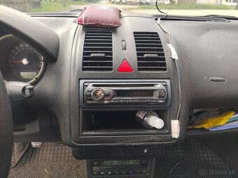 Volkswagen Polo 1.4TDI 55 kW Climatronic r.v. 2001 - 7