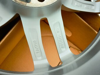Dezent- Volkswagen,Škoda,Seat 5x112 r17 - 7