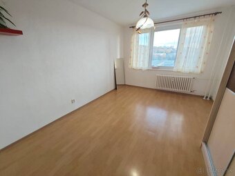 2izb.byt s balkónom a pekným výhľadom Dargovských hrdinov - 7