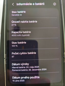 SAMSUNG GALAXY Z FLIP 6 - 7