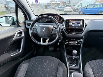 Peugeot 2008 1.2 PureTech Allure A/T - 7