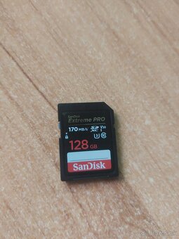 Canon EOS M50 Mark II + objektívy - 7