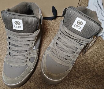 CIRCA 99 VULC HI-MOON/ROCK/WHITE - 7