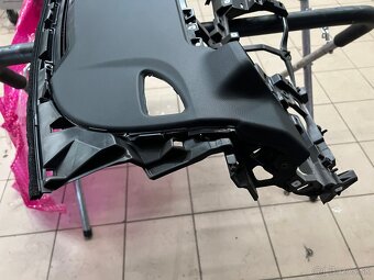 Palubná doska Kia Sportage NQ5 - 7