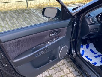 Mazda 3 - 7