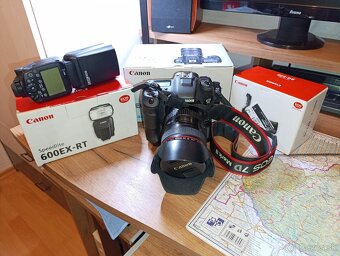 Canon EOS 7D Mark II - 7