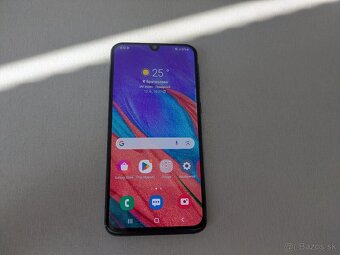 Samsung Galaxy A40 - 7