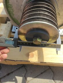 Samoregulační generátor EME DR 160/25-4TS - 7