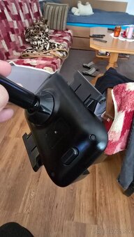 Predam drziak na mobil do auta - 7
