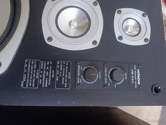 Hitachi reproduktory - 7