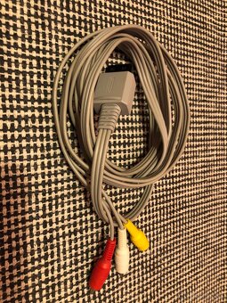 predam Original Nintendo Wii a WiiU Prislusenstvo - 7