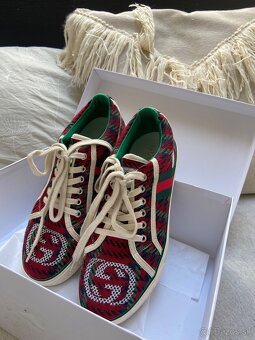 Krásné tenisky Gucci, vel.39, odpovídá - 7