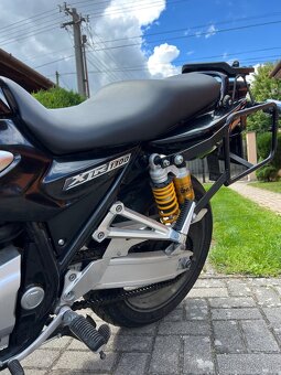 Yamaha XJR1300 - 7
