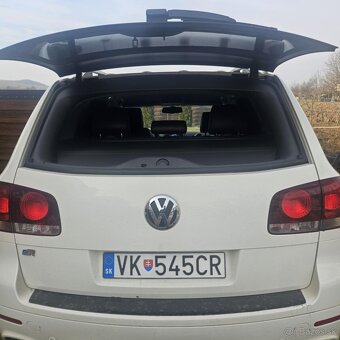 Predám vw touareg 3.0tdi 176kw - 7