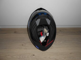 Predam krasnu novu moto prilbu znacky SHARK SPARTAN GT REPLI - 7