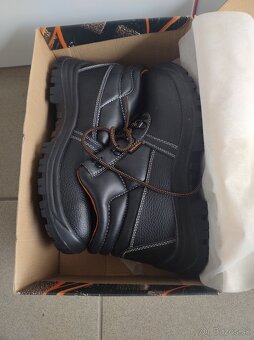 Pracovná obuv BETA - 7