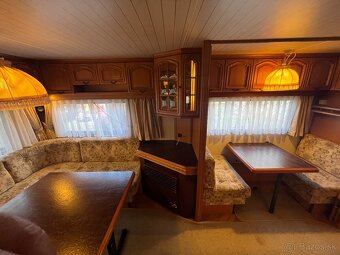 KARAVAN HOBBY DE LUXE - 7