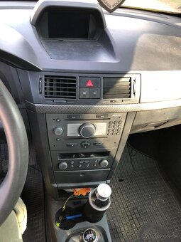Opel Meriva 1,7 CDTi 74kW - 7