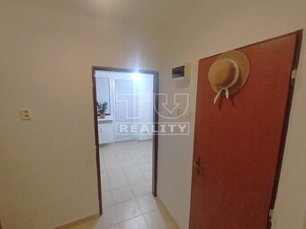 ZĽAVA: NA PREDAJ 1-IZBOVÝ BYT V DUBNICI NAD VÁHOM S... - 7