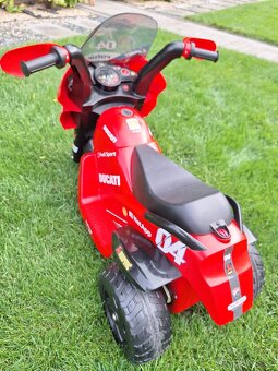 Elektricka motorka Peg-Perego - 7