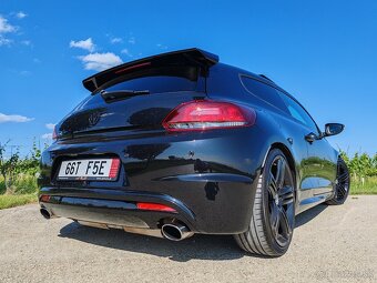 VW Scirocco R 2,0 TFSi 195kW DSG + RECARO sedadlá - 7