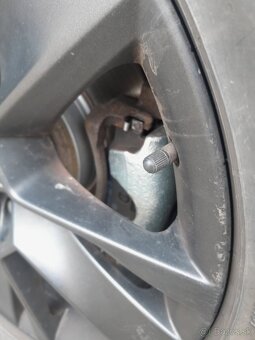 Skoda Octavia Scaut 2,0 135kw DSG 228871km - 7